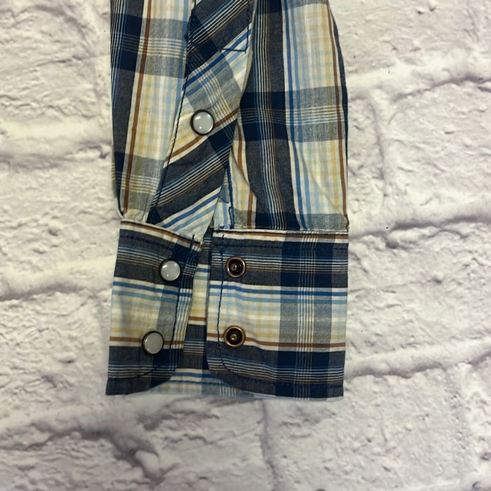 Hollywood Western plaid pearl snap button down shirt - Picture 5 of 5